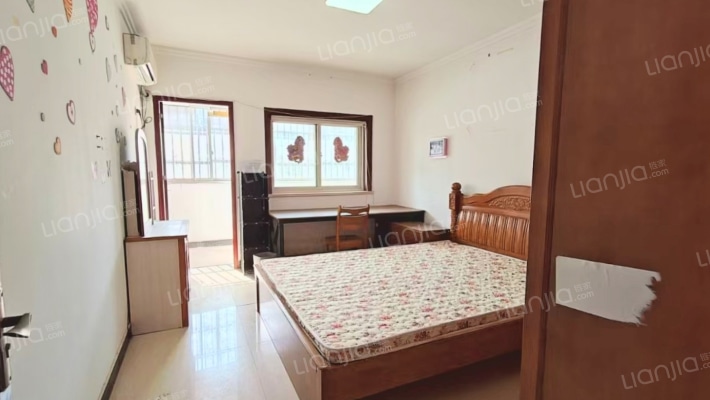 水建山庄二手房实景图