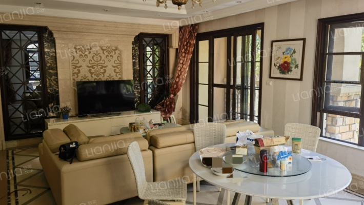 亚龙湾翡翠谷三期二手房实景图