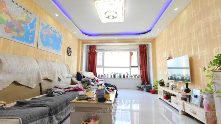 兴泰东郡二期二手房实景图