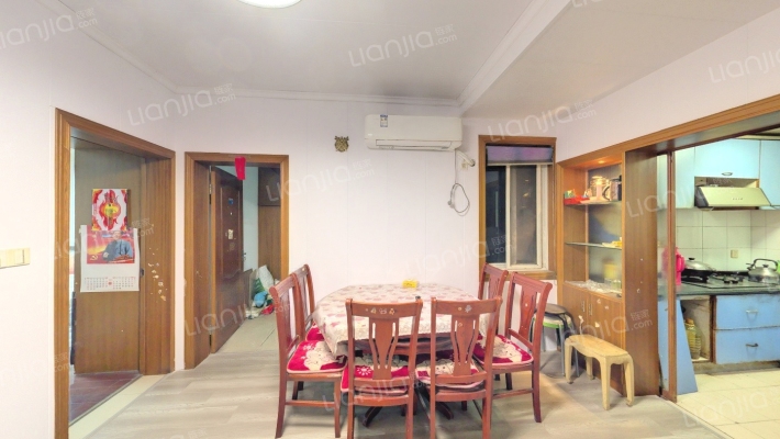 文定三村二手房实景图