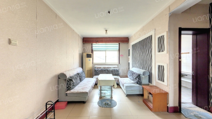 岱银集团职工宿舍区二手房实景图