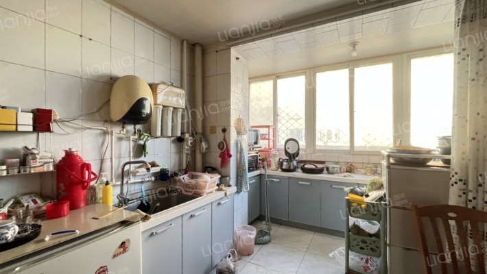 联合小区 火车站附近 838公交站-厨房