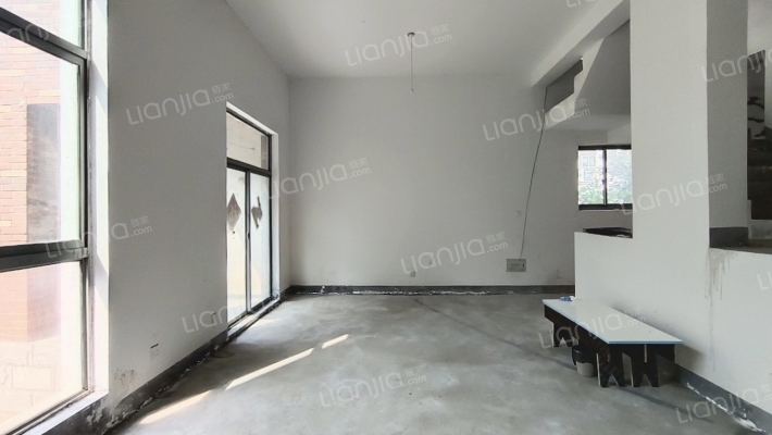 久隆凤凰城-山水苑二手房实景图