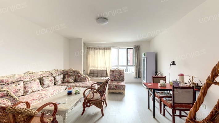 新城港东府二手房实景图