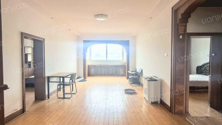 青年路83-85号二手房实景图