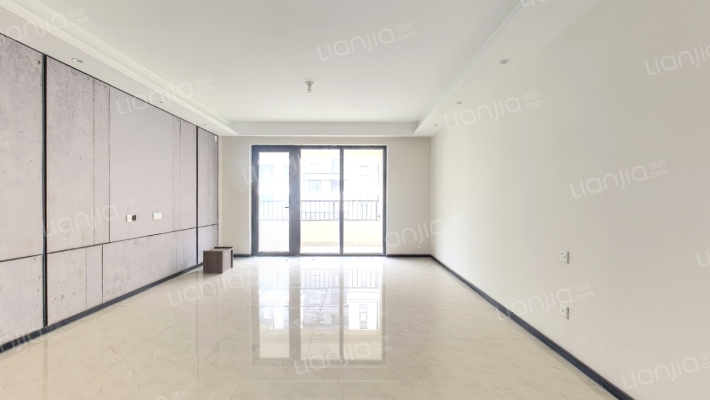 保利香颂二手房实景图