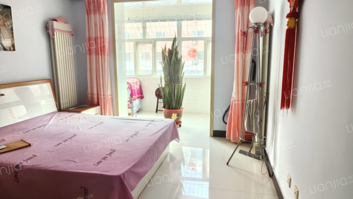 登元小区二手房实景图