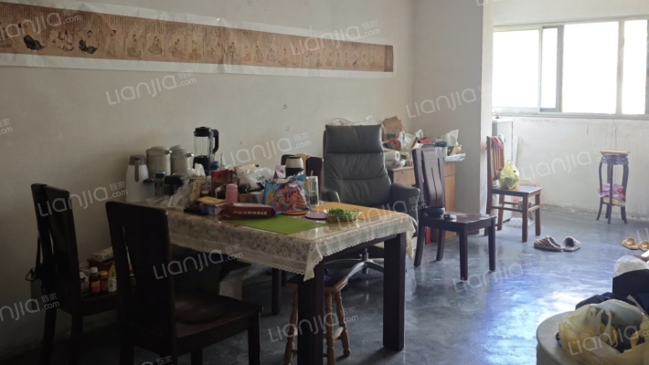 钢管厂三区二手房实景图