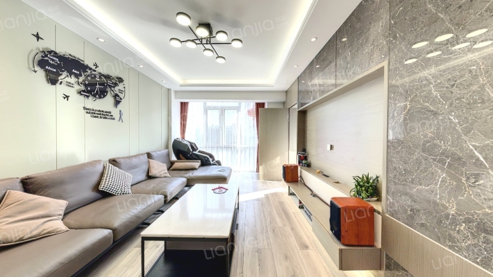 锦绣小高层二手房实景图