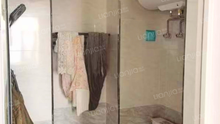 金阳瑞景南向精装修一居室，好楼层-卫生间