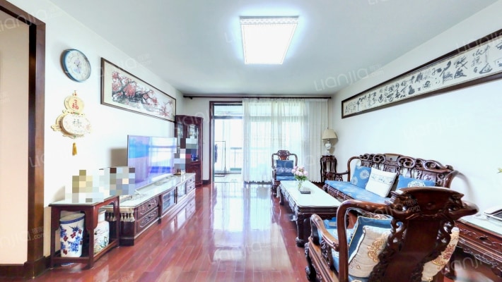 半岛花园二手房实景图