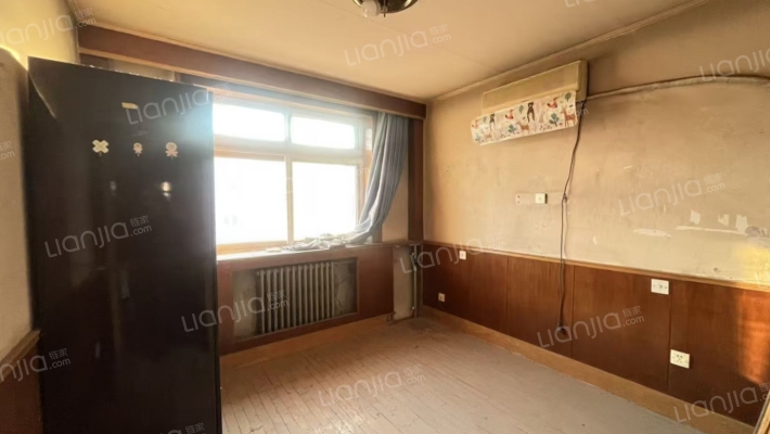 学园小区 2室1厅 南 北-卧室C