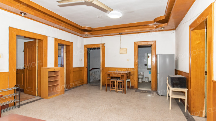 城河路二手房实景图