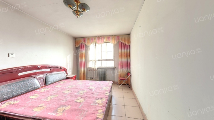 晏家坪小区二手房实景图