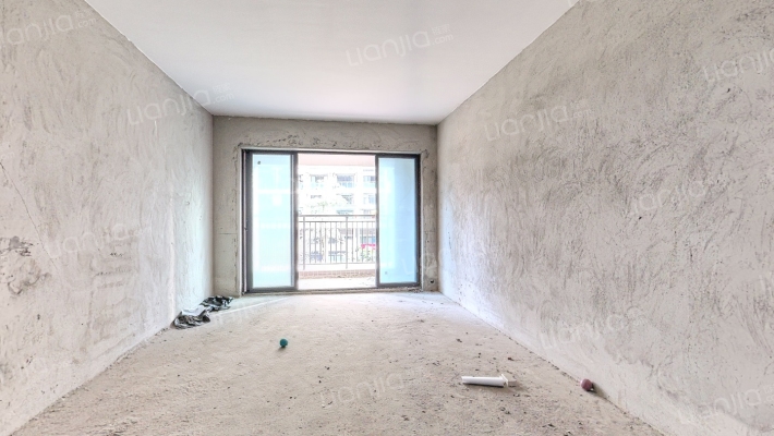 欧雅豪庭二手房实景图