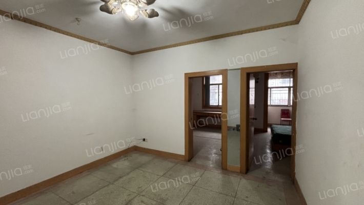 纺织新村二手房实景图