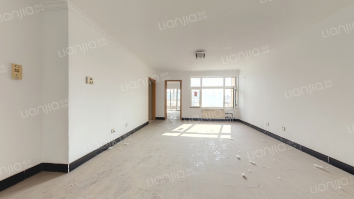 龙腾苑三区二手房实景图