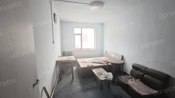 上海路小区土产楼二手房实景图