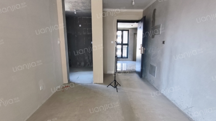 南北通透格局 楼层好 视野宽阔 配套设施齐全-餐厅