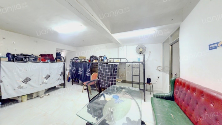 艺丰花园D区二手房实景图