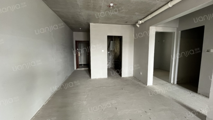 宝利新仕界 南北通透两居  满二 可贷款 价格可议-餐厅