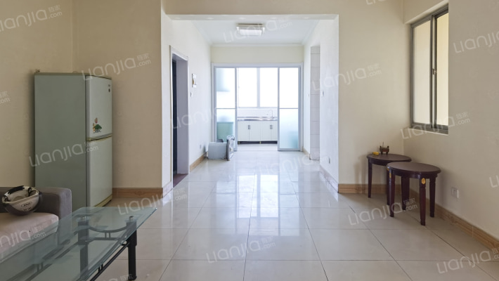 世纪大道32号二手房实景图