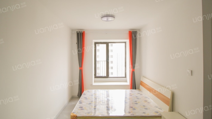 香江健康小镇荷风竹苑二手房实景图