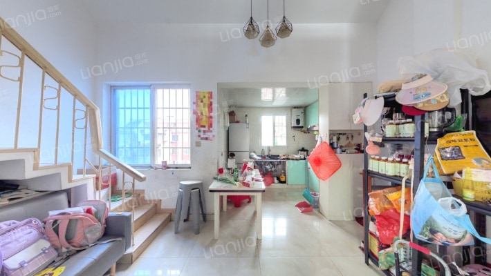 京东小区E区二手房实景图