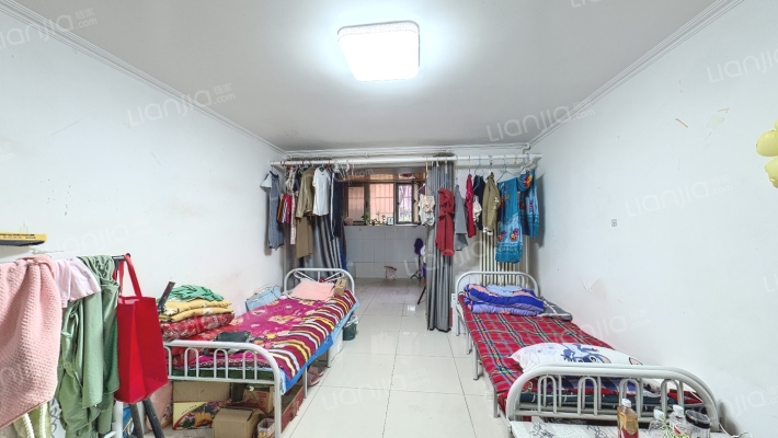 仓南胡同12号院二手房实景图