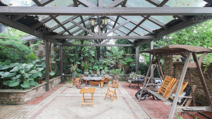 美式精装独栋别墅，带800多平的大花园业主忍疼割爱-花园