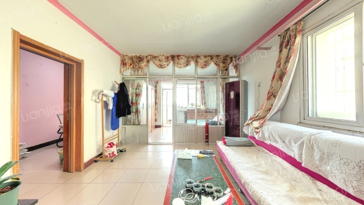 西源里二手房实景图