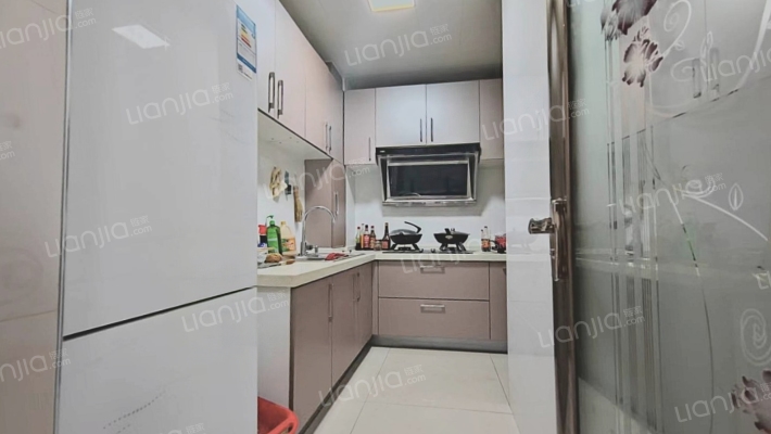 御景园   全南两居  精装修  满二-厨房