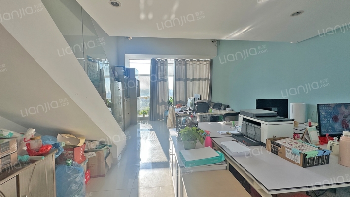 万科云二手房实景图