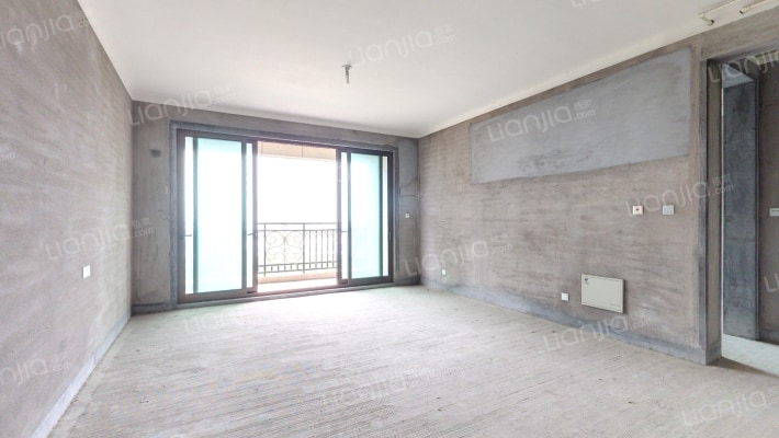 天御花园二手房实景图