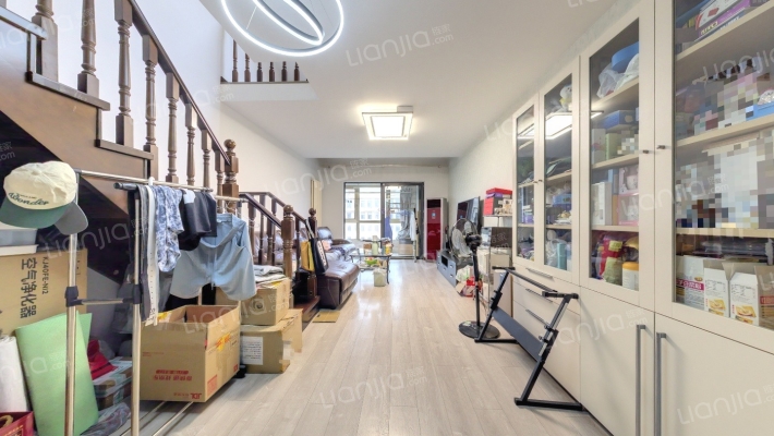 世涛天朗二手房实景图