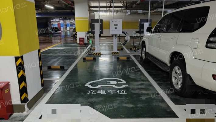 中国铁建东来国际二手房实景图