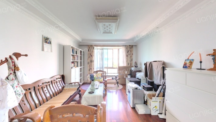 富仕名邸二手房实景图