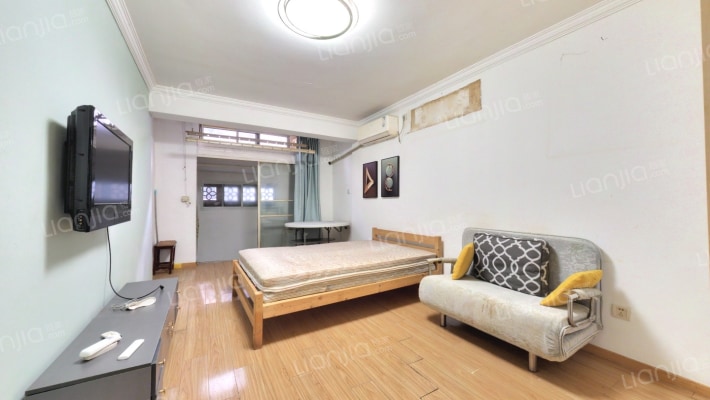 虹旭小区二手房实景图