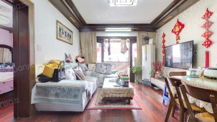 蓝天东区二手房实景图