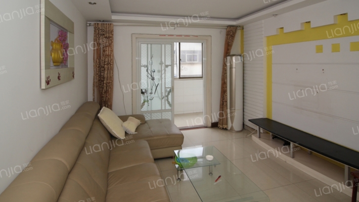 颐天公寓二手房实景图