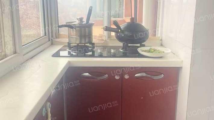 校园内 物探局家属院  南北通透两居出售-厨房