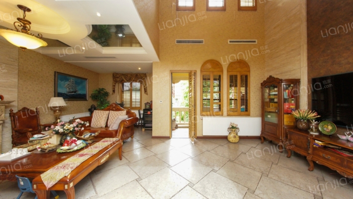 庆隆南山高尔夫国际社区蕙风岸二手房实景图