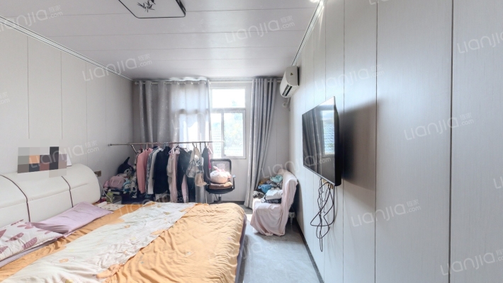 迎丰路34号二手房实景图