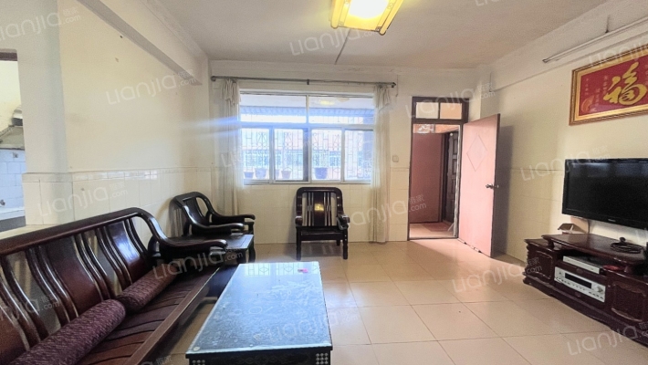 化肥厂宿舍二手房实景图