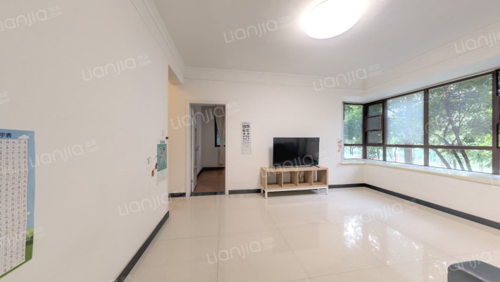 皇冠国际社区二期二手房实景图