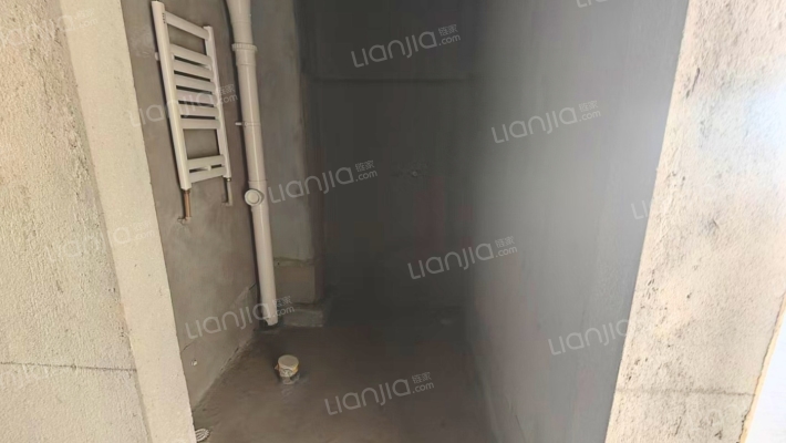 大社区 南北通透 好楼层 采光视野好 北京公交直达小区-淋浴间