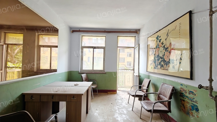 章家庄21号二手房实景图