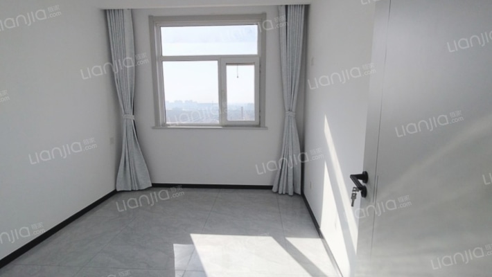 朝阳路 政法街 三居室 业主诚意出售-卧室B