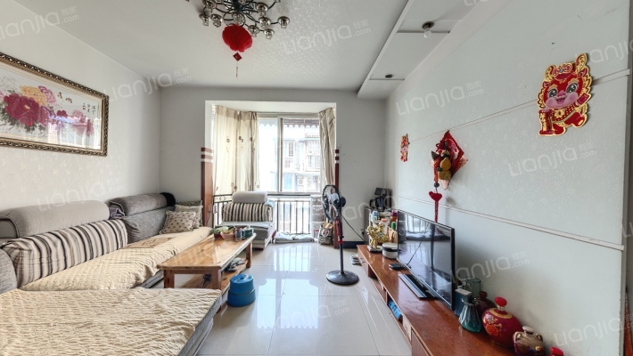 温馨苑二手房实景图