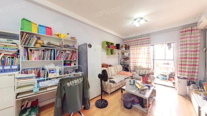 中铁西城东苑二手房实景图